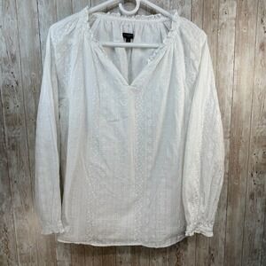 Talbots Petite White Eyelet VNeck Pullover Embroidered Ruffle Trim Cotton Blouse